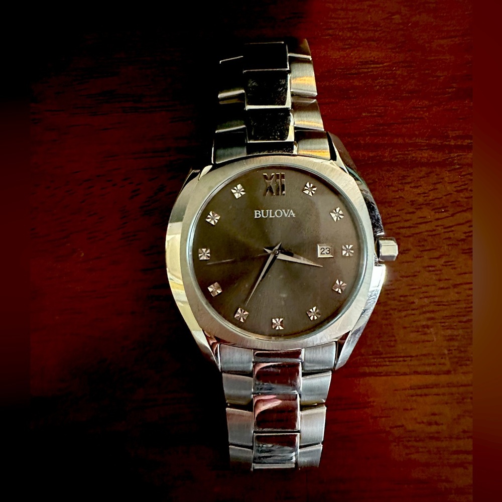 Bulova Men’s Stainless Steel Watch – Used – Needs New Battery. - Picture 2 of 6